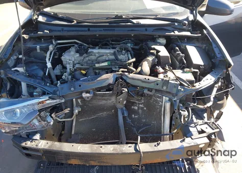 2019 Toyota Corolla Le z USA, uszkodzony, nr VIN 2T1BURHE7KC201310